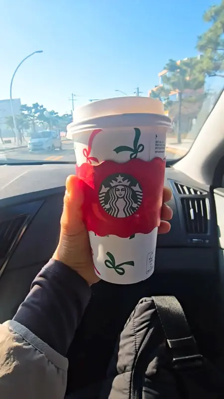 테이크 아웃 컵