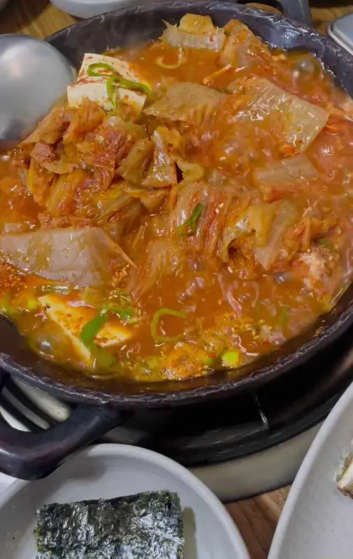 김치와 돼지고기의 환상적인 만남