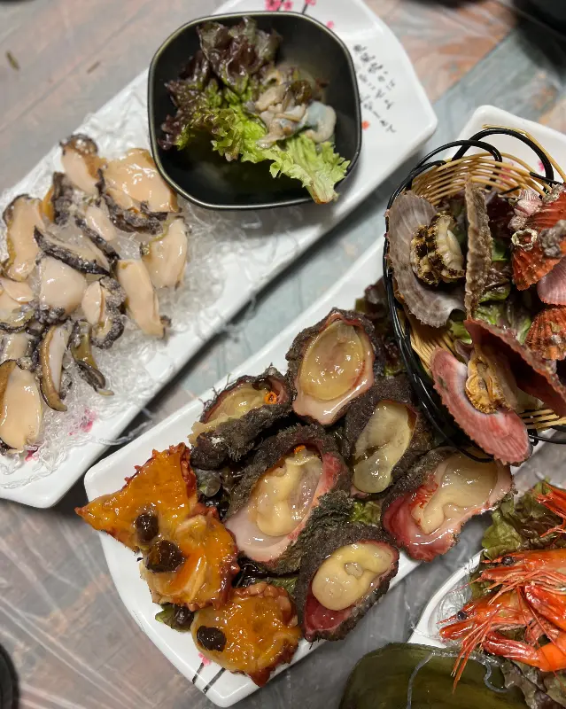 다양한 해산물 모듬