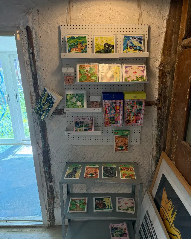 카페 내부 소품