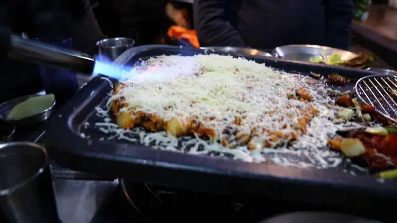 치즈 깍두기 볶음밥
