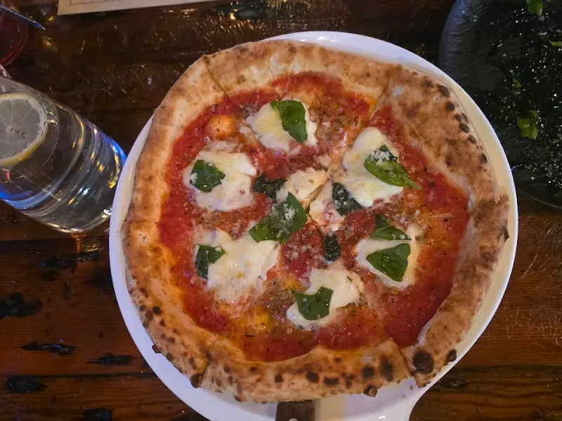 마르게리따 피자