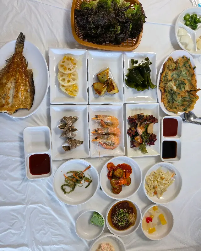 다채로운 밑반찬