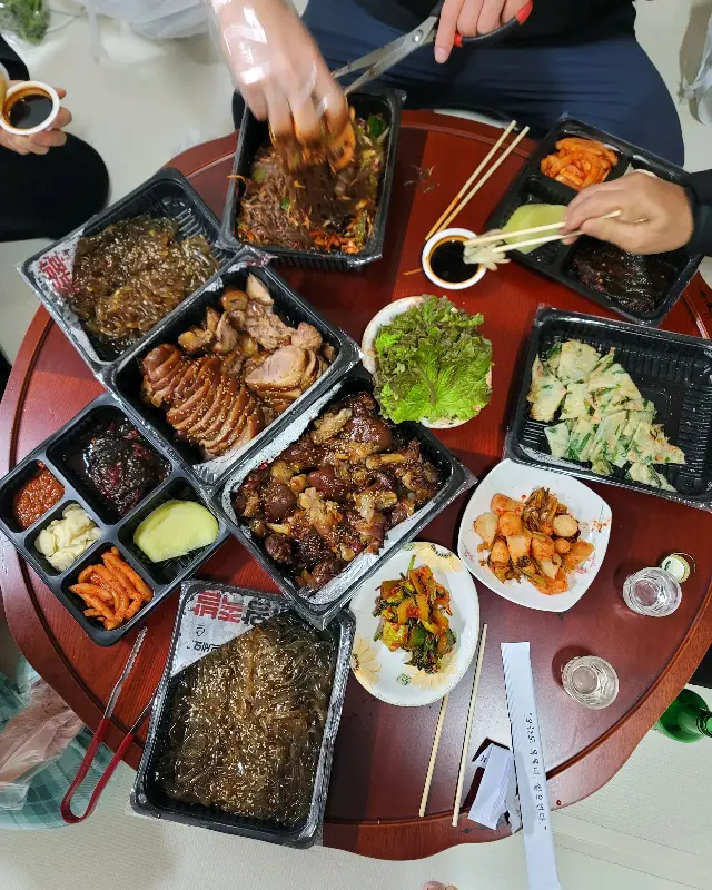 푸짐한 한 상 차림