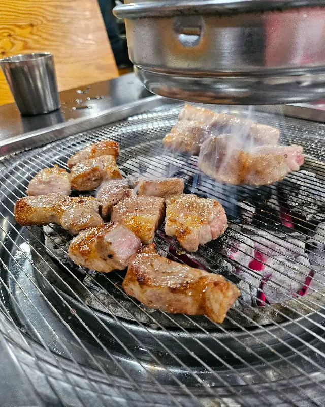 잘 익은 삼겹살