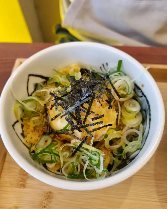 푸짐한 붓카케 우동