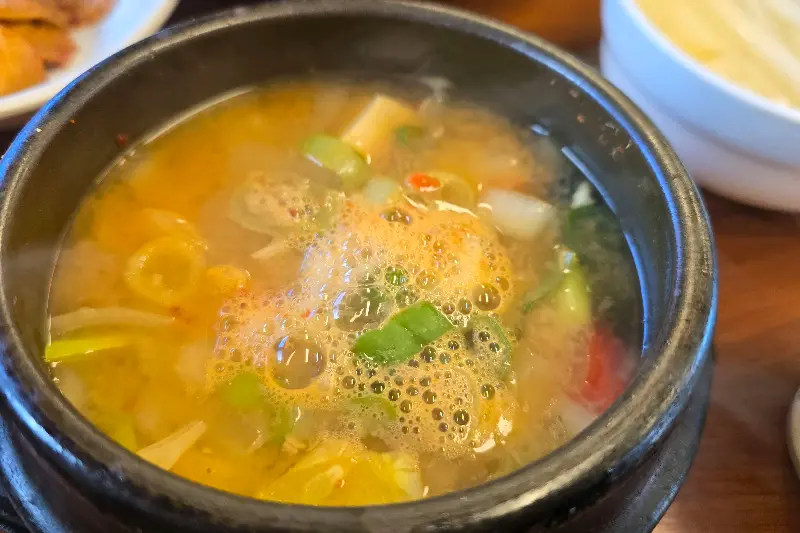 천수만우렁쌈밥 메뉴