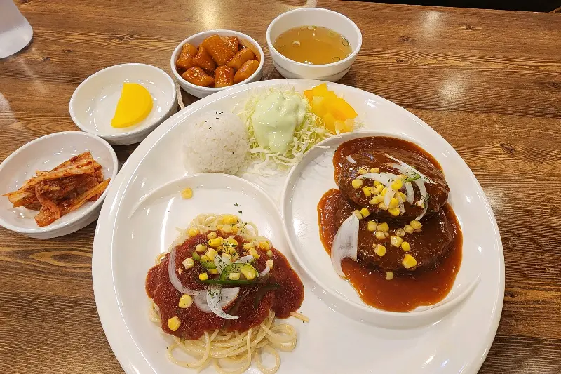 함박스테이크+스파게티 세트