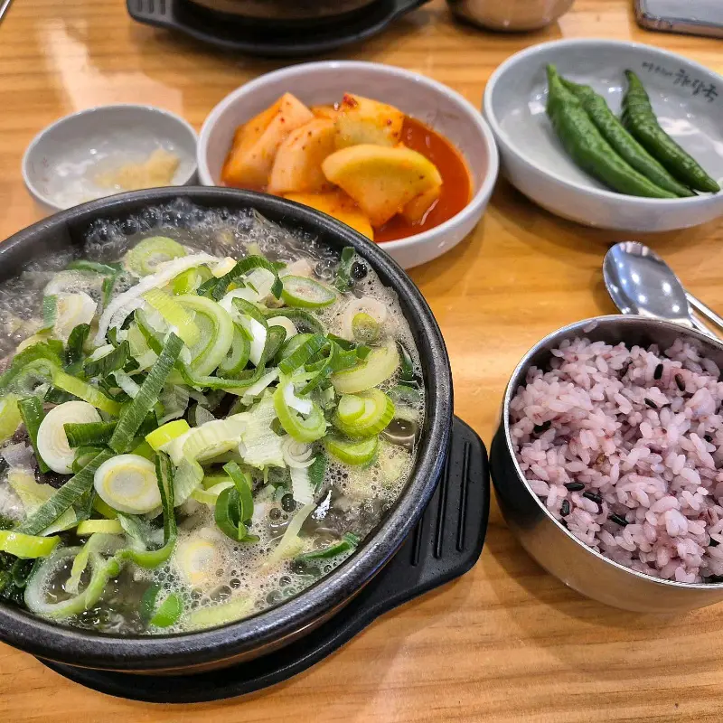 해장국과 깍두기