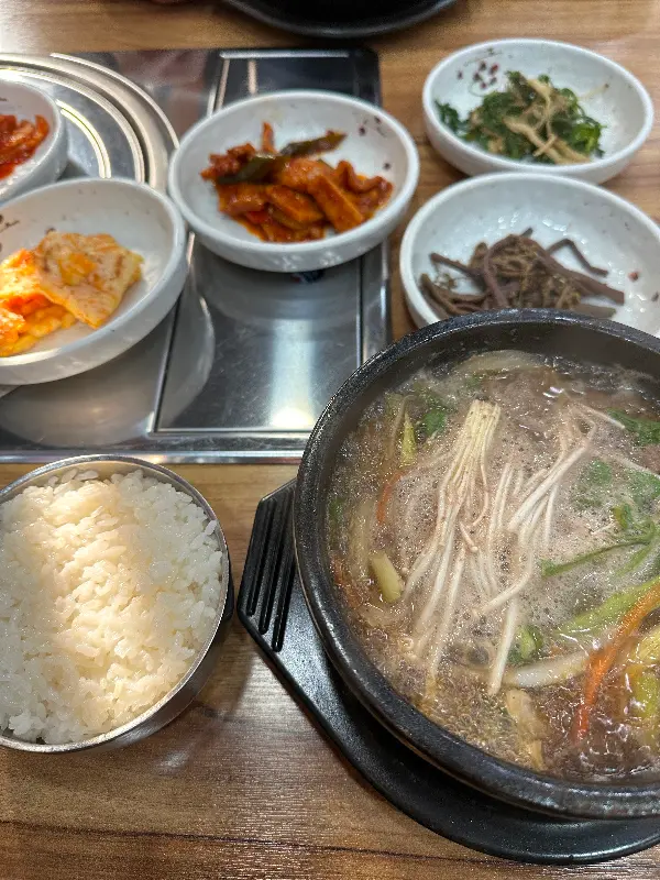 정갈한 밑반찬