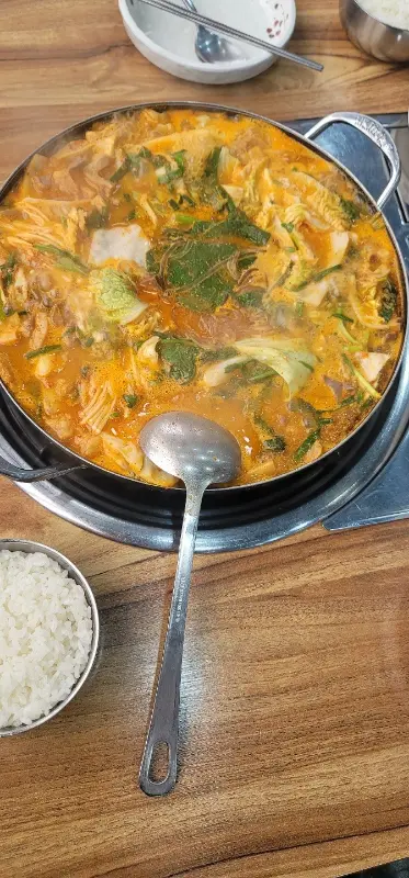푸짐한 찌개