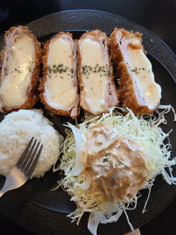 치즈 롤 카츠