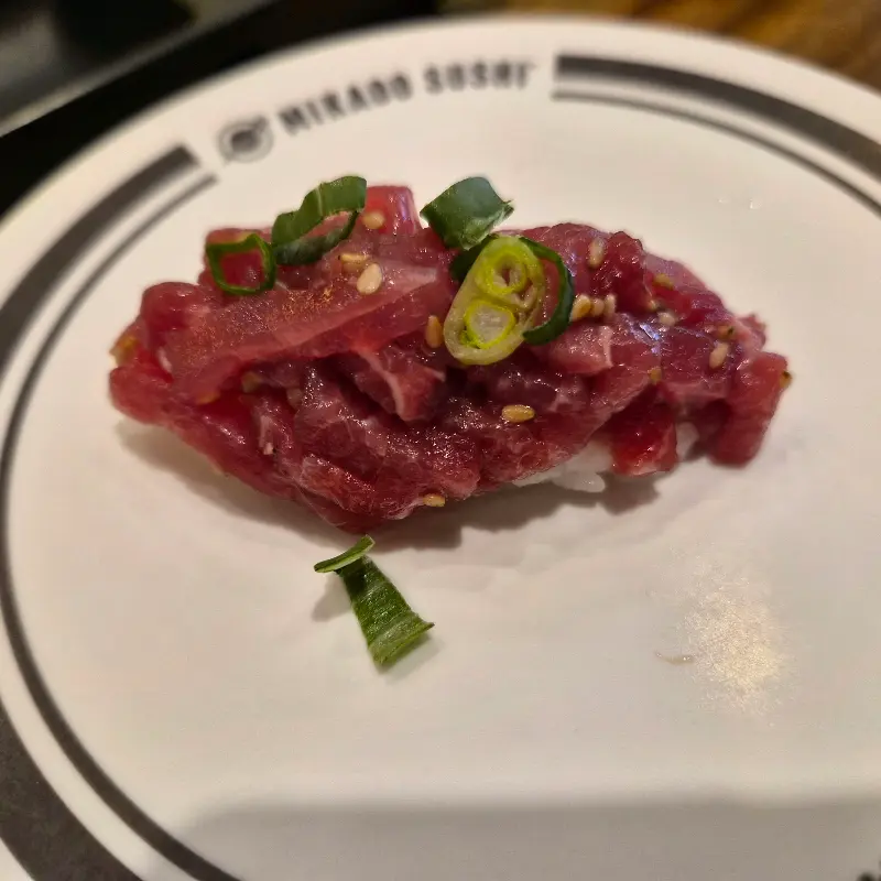 미카도스시의 다양한 초밥