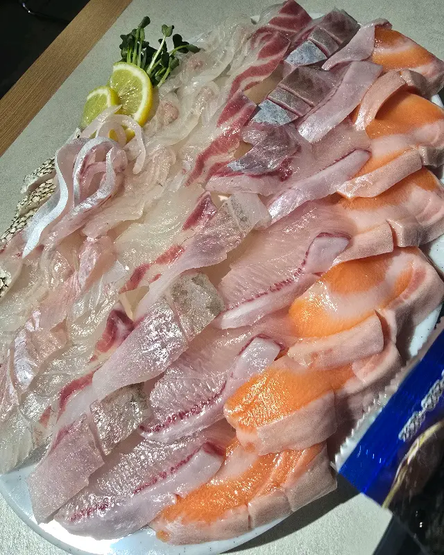 눈으로도 즐거운 숙성 모듬회