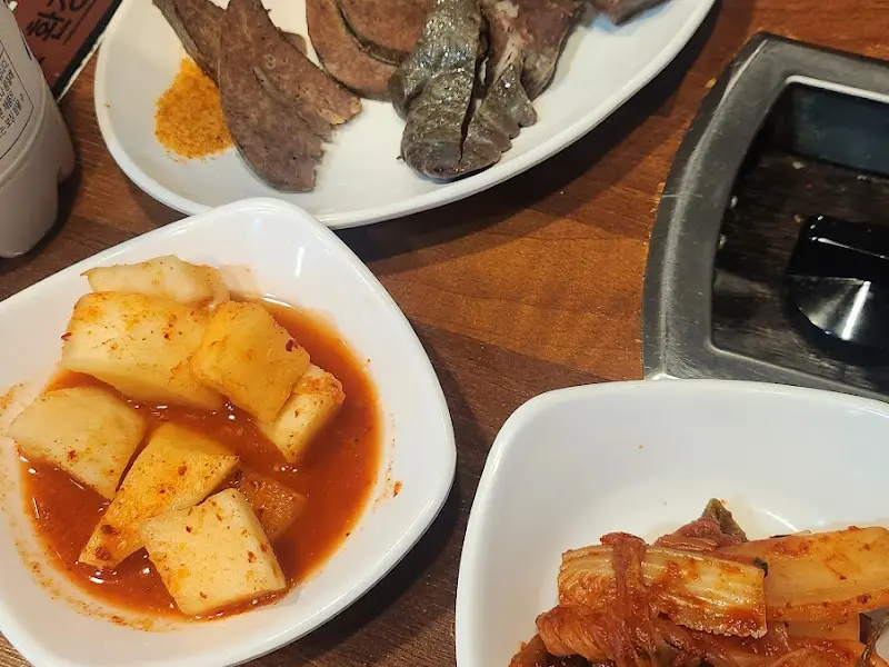 만양순대국밥 밑반찬 2