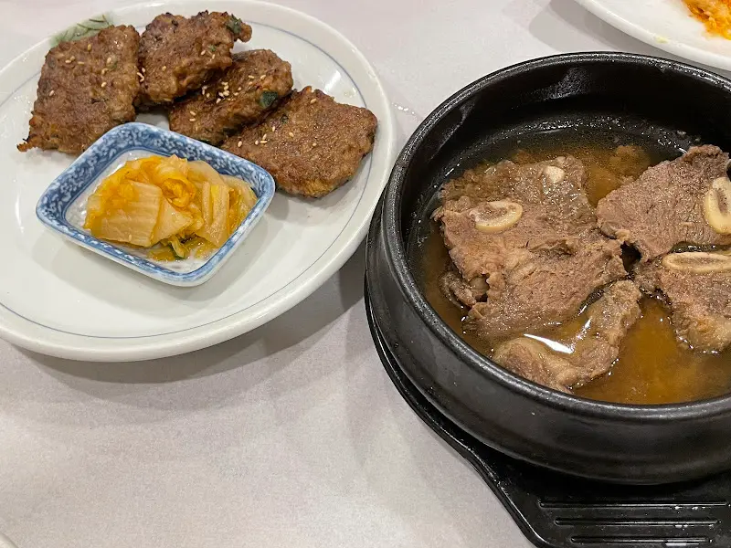 갈비찜과 떡갈비