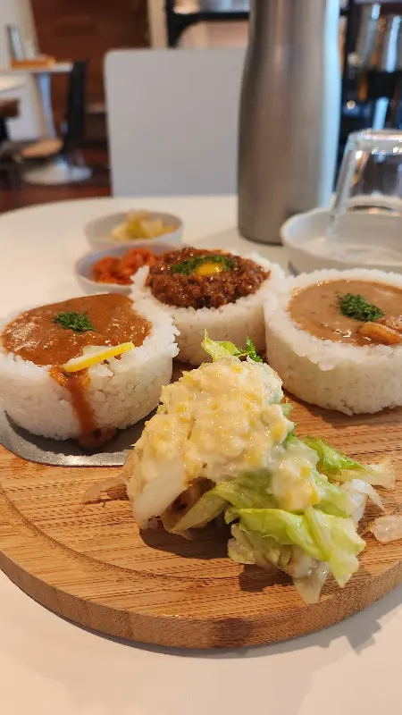 소코아 카레 비주얼