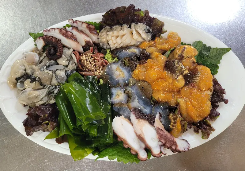 신선한 해산물 모듬