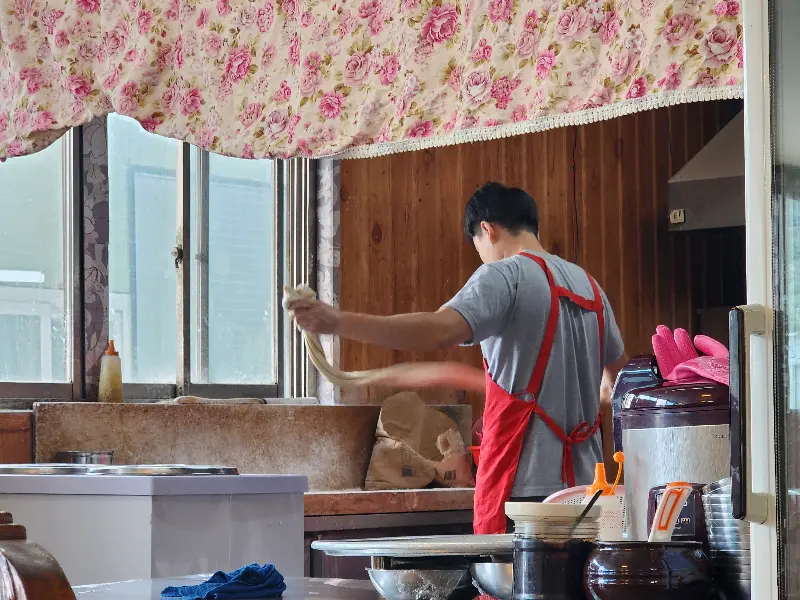 탱글탱글한 짜장면 면발