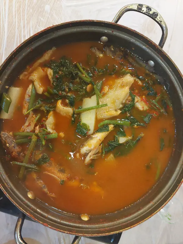 얼큰한 잡어 매운탕