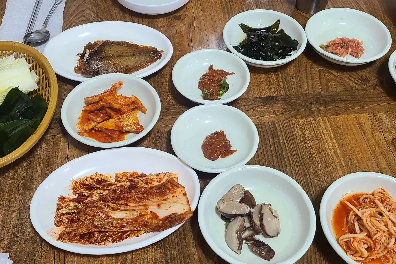 다채로운 밑반찬