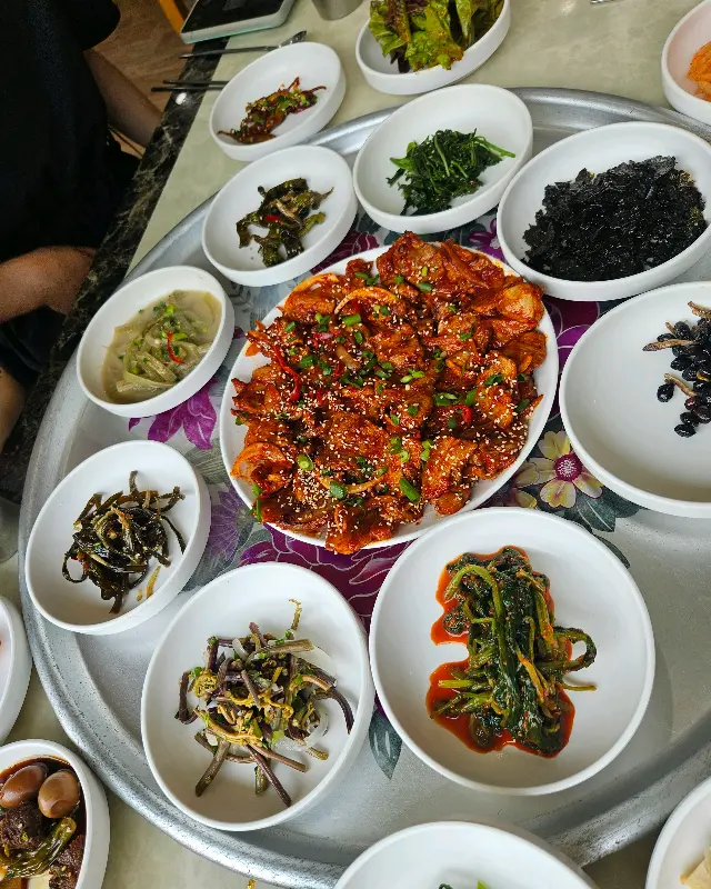 침샘을 자극하는 돼지주물럭