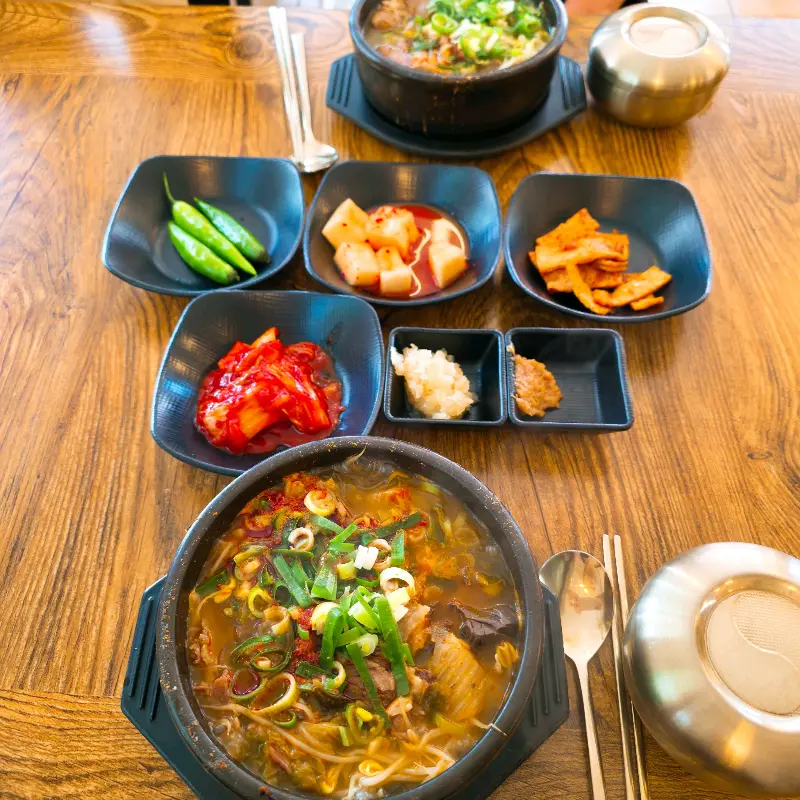 테이블 전체 샷