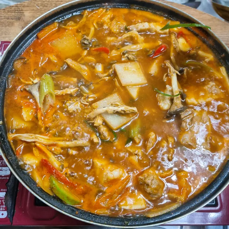 매운갈비찌개의 근접 촬영