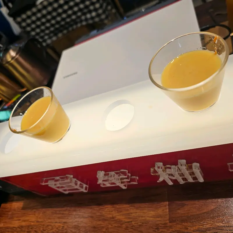 유자 원액 시음 모습