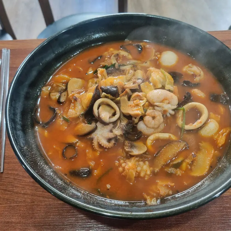 황제해물짬뽕 비주얼