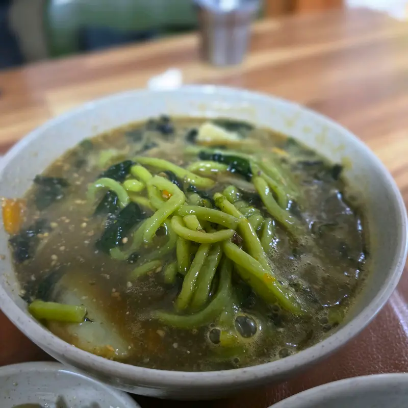 따개비 칼국수 면발