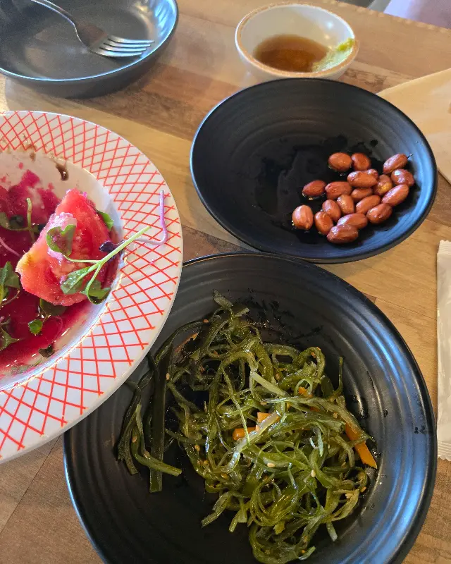 로망스 아구찜 기본 반찬