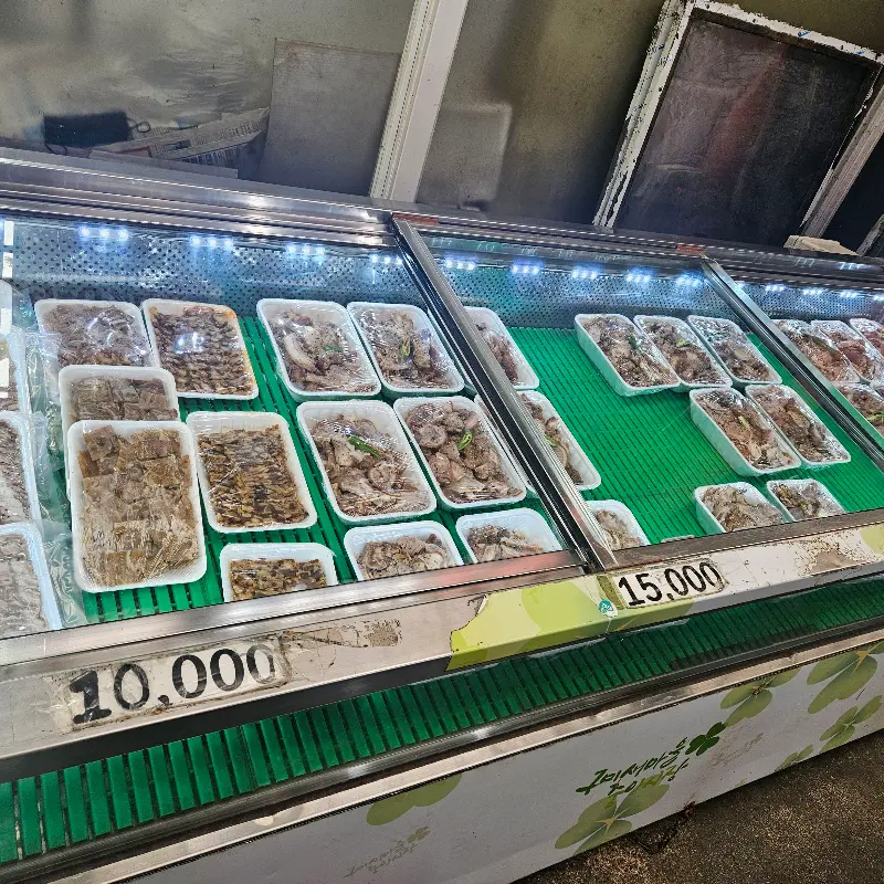 다모아족발 쇼케이스