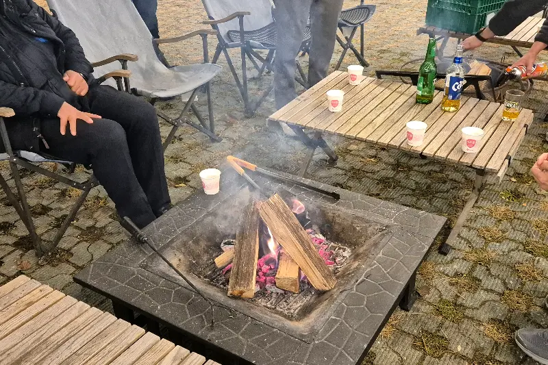 캠핑 분위기를 느낄 수 있는 불멍