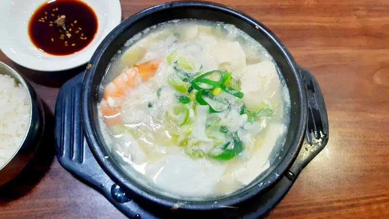 하얀 순두부