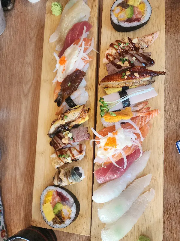 스페셜 초밥 한 상 차림