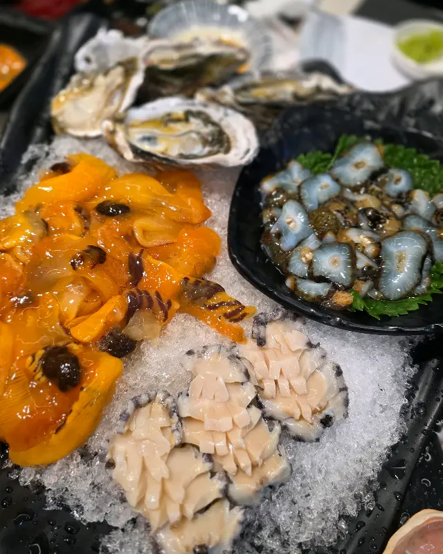 신선한 해산물 모듬