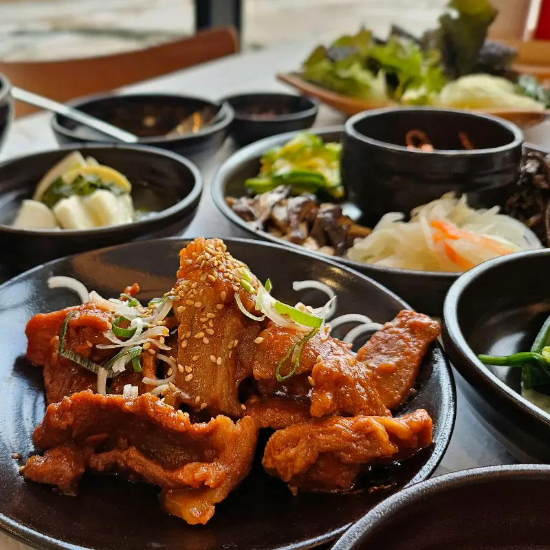 윤기가 흐르는 고추장 불고기