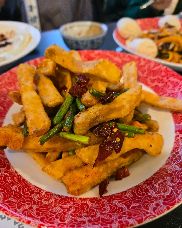 매콤한 사천식 오징어 튀김