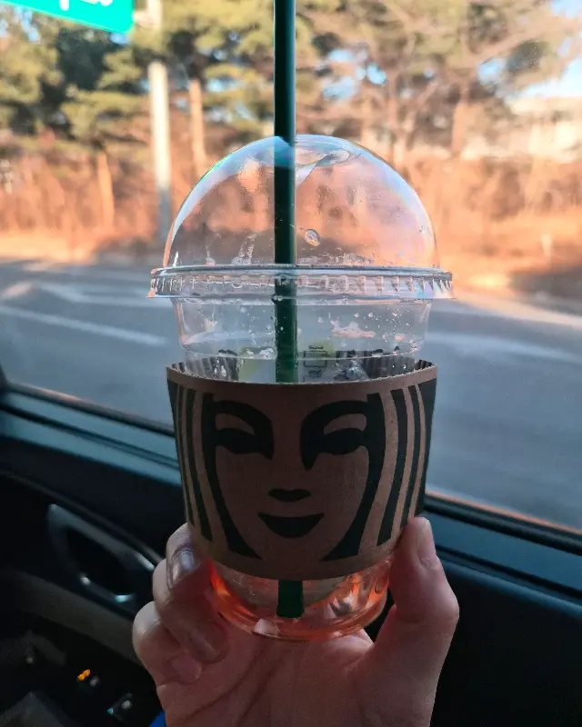 테이크 아웃 컵