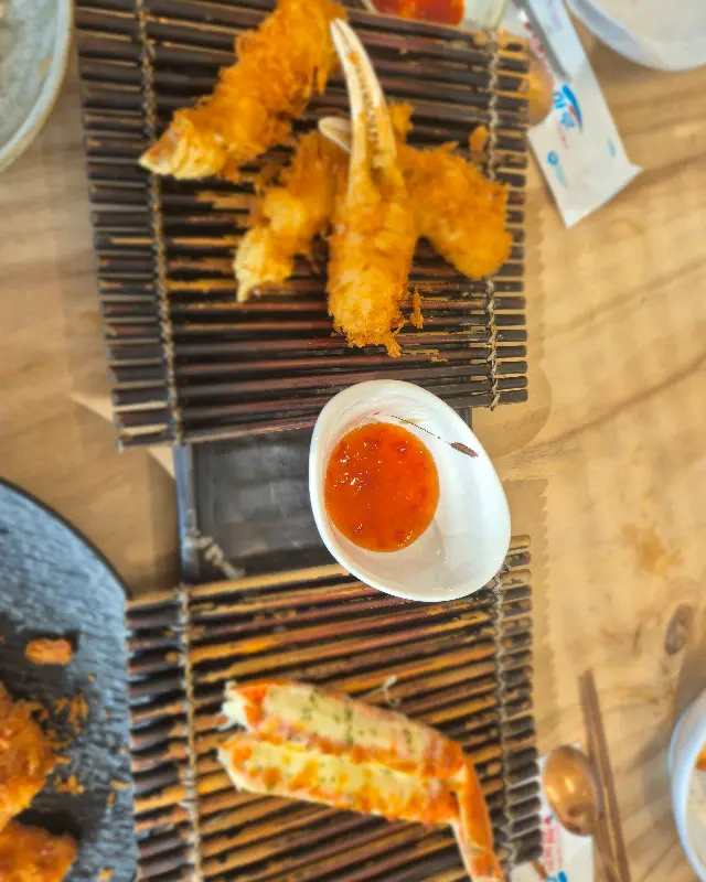 살이 꽉 찬 대게 다리