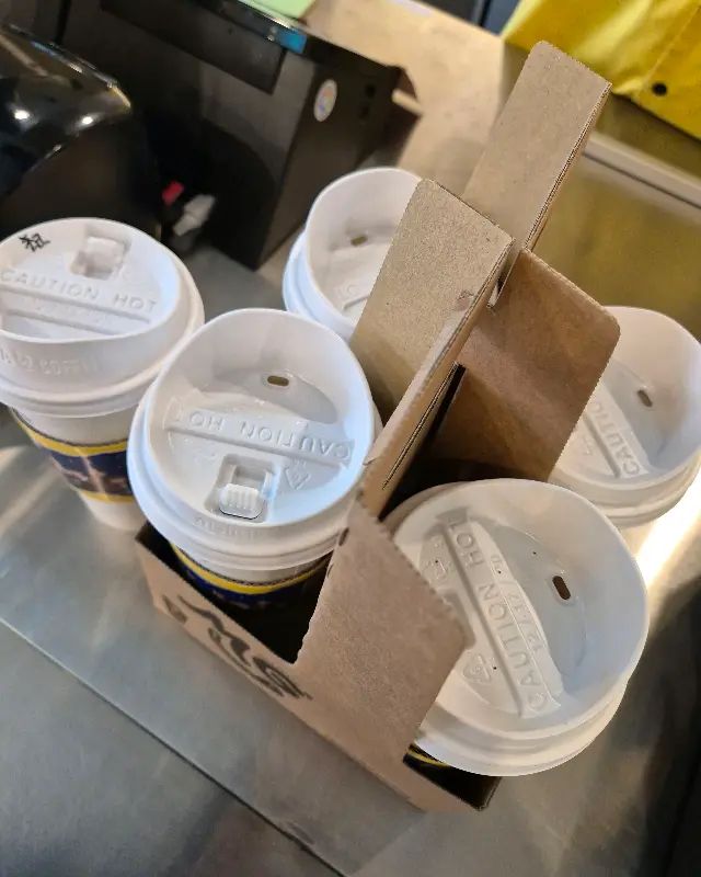 테이크 아웃 컵