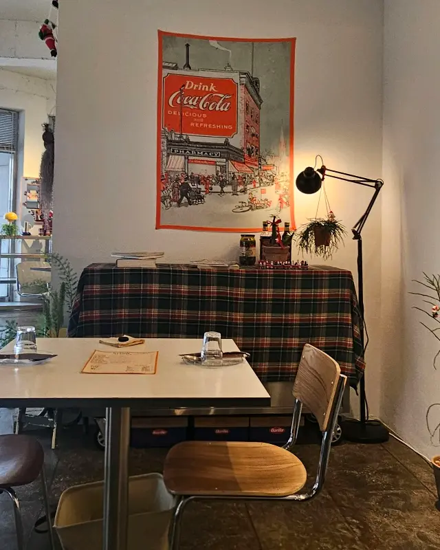 따뜻한 분위기의 실내 인테리어