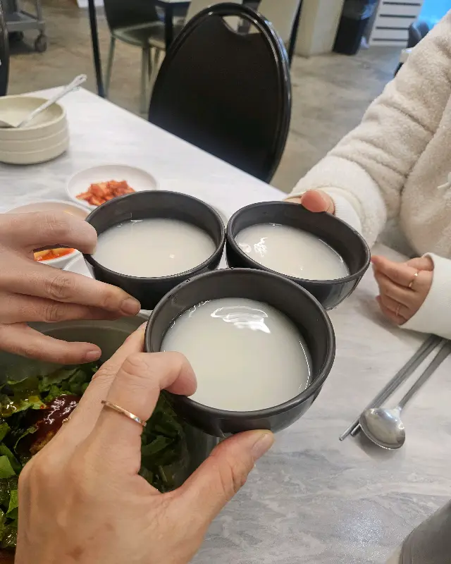 다슬기 요리 한 상 차림