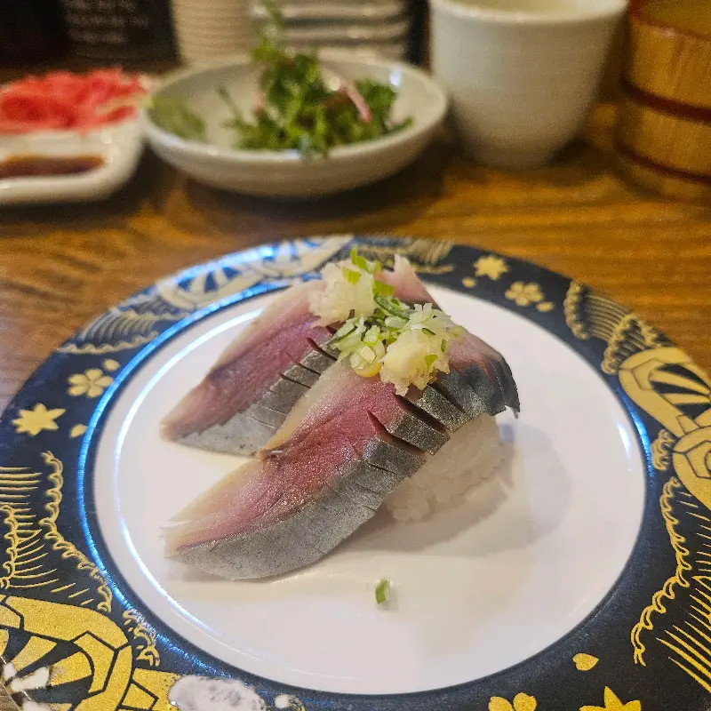 신선한 재료가 돋보이는 초밥