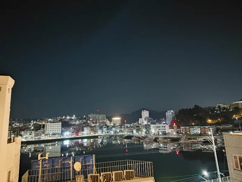 카페 외부 모습