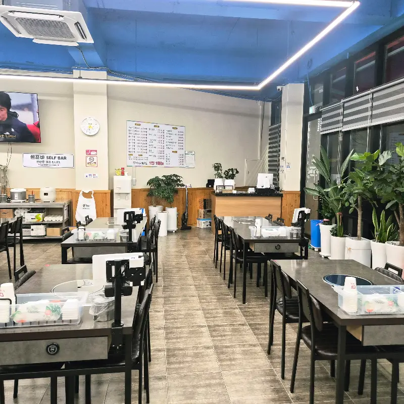 구이와 조림 식당 내부
