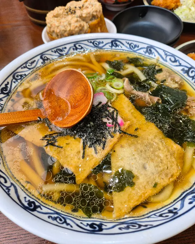 우동과 유부초밥