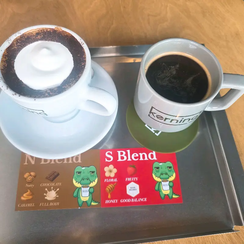 아메리카노와 쑥 갸또 쇼콜라