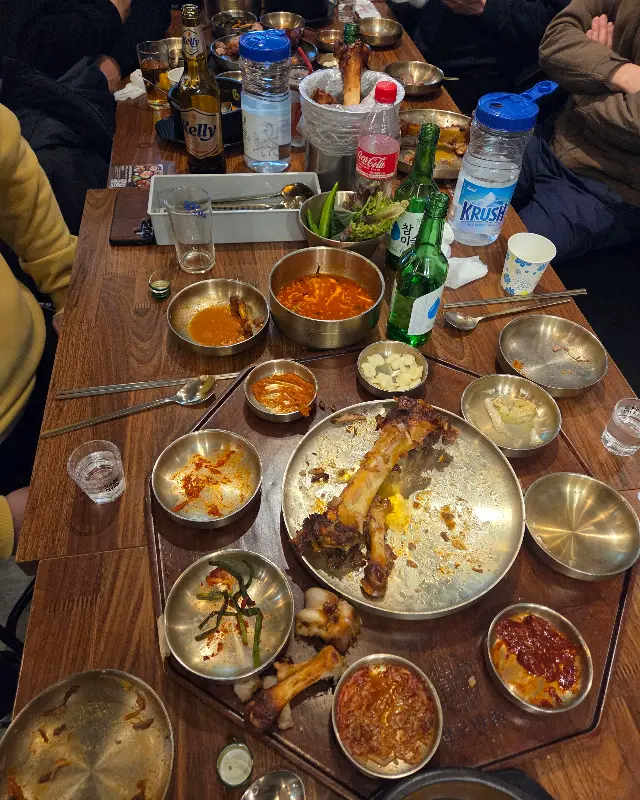 북적이는 매장 내부